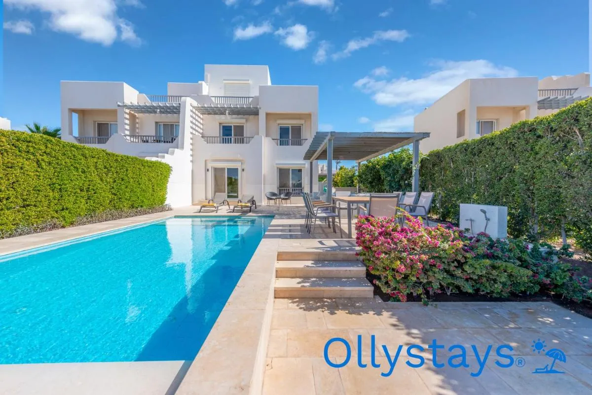 Image 1 of Ollystays Joubal Lagoon 4 BR Villa Heated Pool