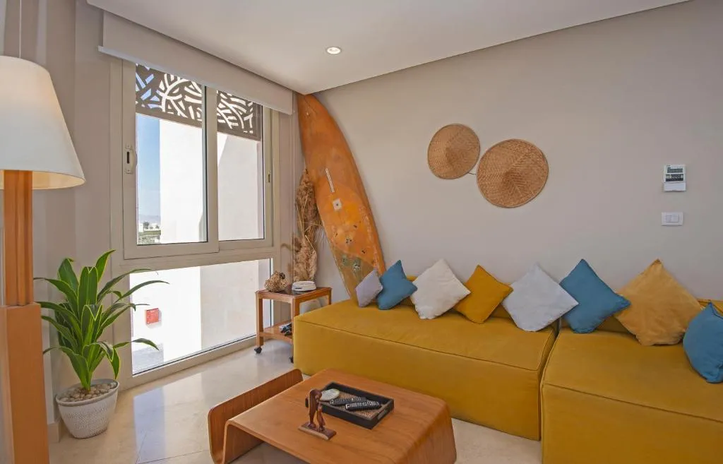 Image of Ollystays Mangroovy 1 BR Beach and Pool Free access