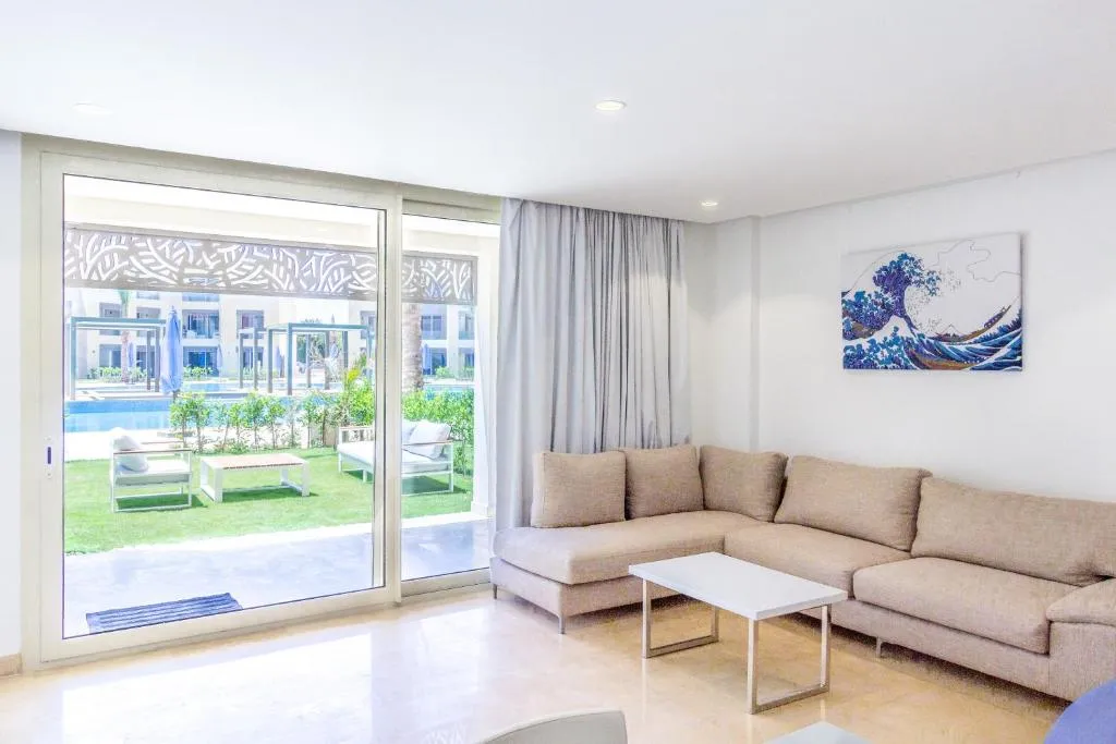 Image of Ollystays Mangroovy 2 BR Beach and Pool Free access