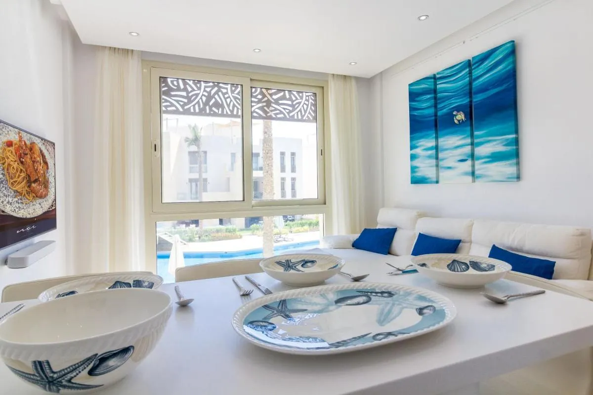 Image 1 of Ollystays Mangroovy Seaview 1BR Beach and Pool Free access