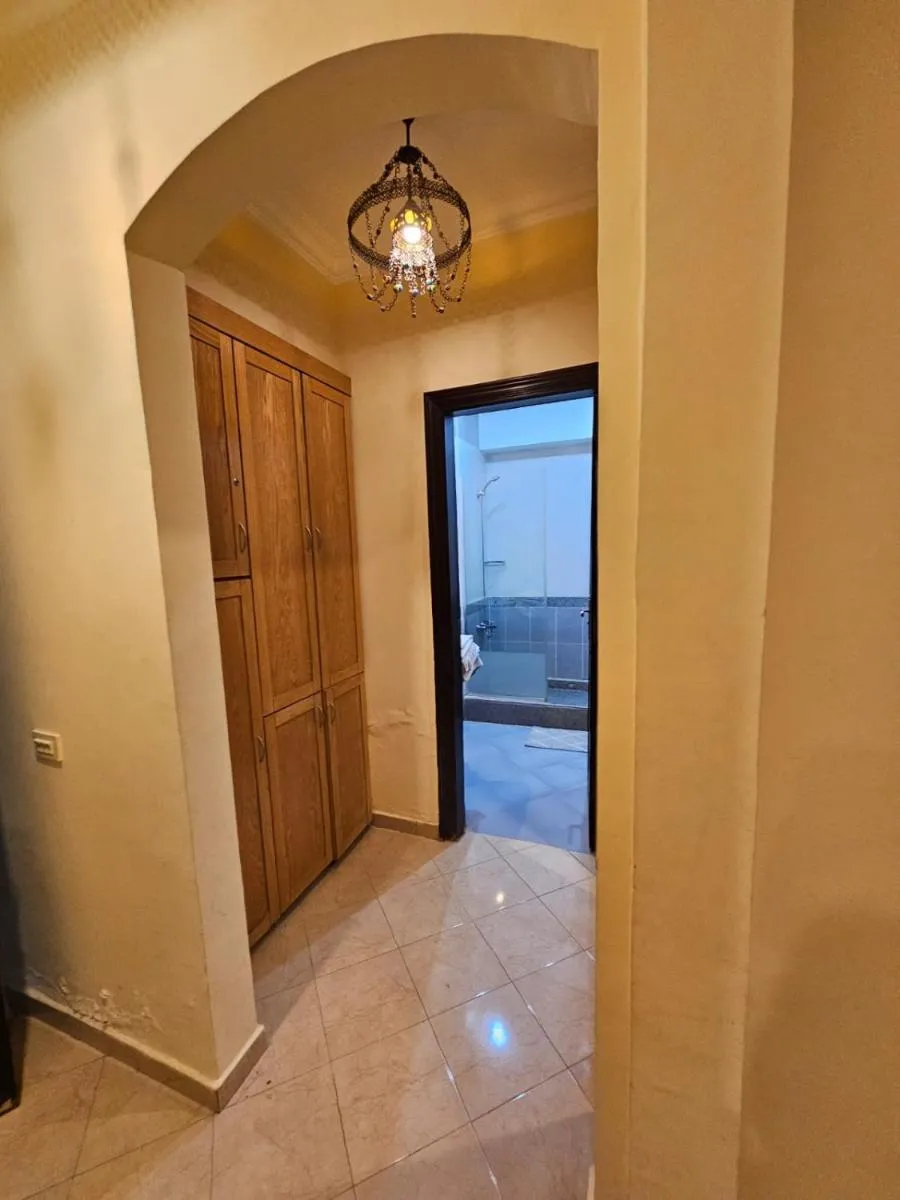 Image 6 of Palm Beach Apartments 302B