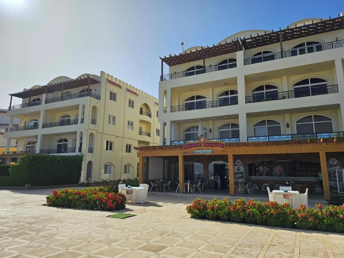 Image 6 of Palm Beach Piazza Apart hotel Sahl Hasheesh