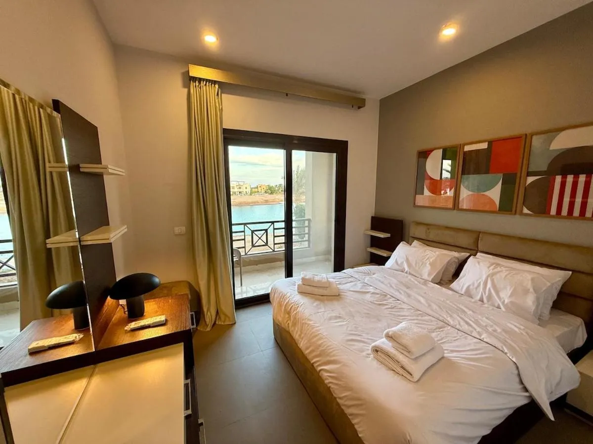Image 1 of Picturesque 3BR Villa- Free Lagoon Access ElGouna