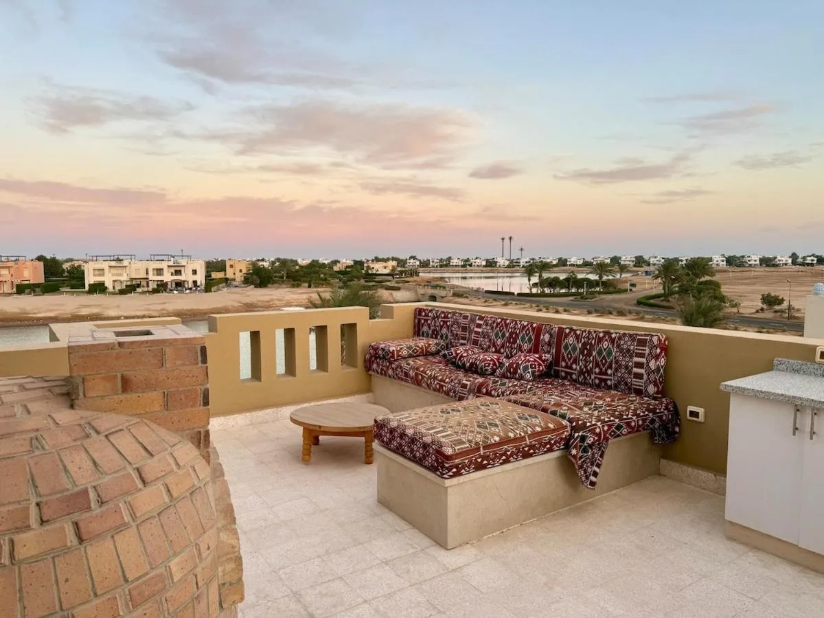 Image 5 of Picturesque 3BR Villa- Free Lagoon Access ElGouna