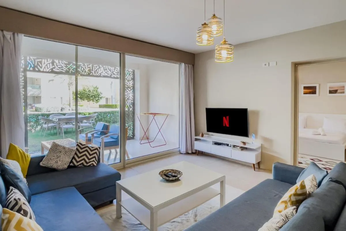 Image 1 of Roomy & Relaxed 1BDR Mangroovy Free Beach & Pool