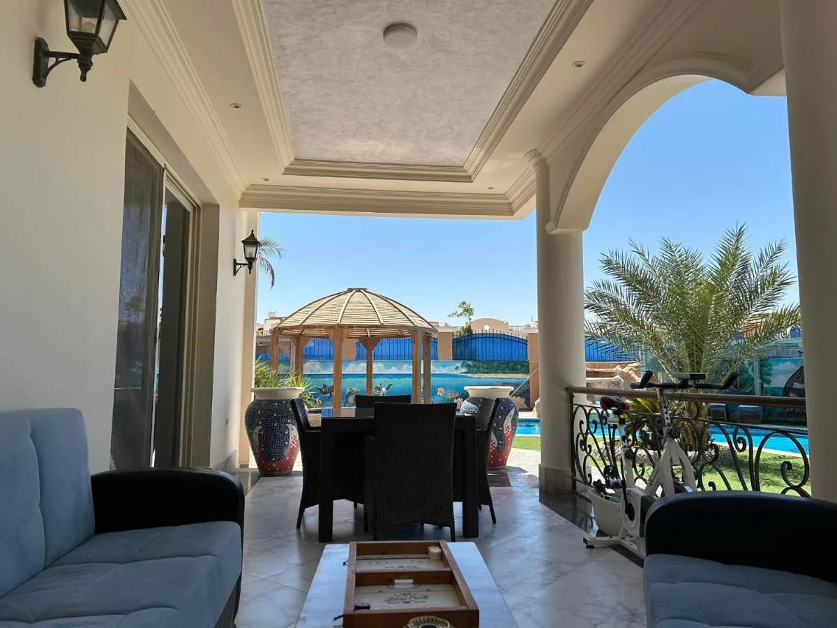 Image 6 of Royal Home luxury 6pers villa with private pool