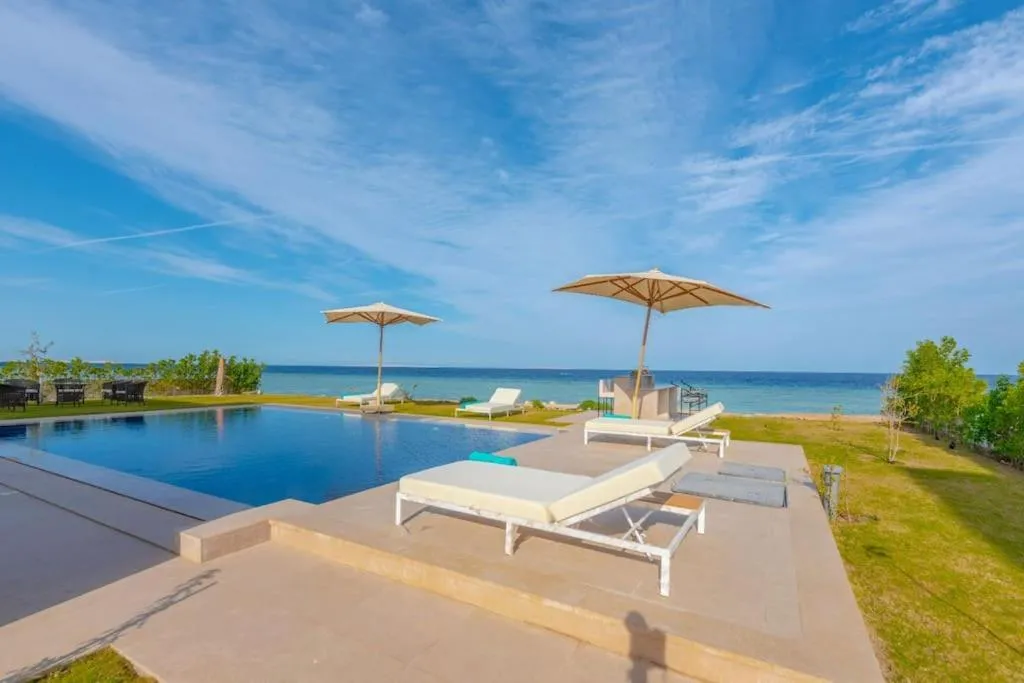 Image of Royal Villa on the beach