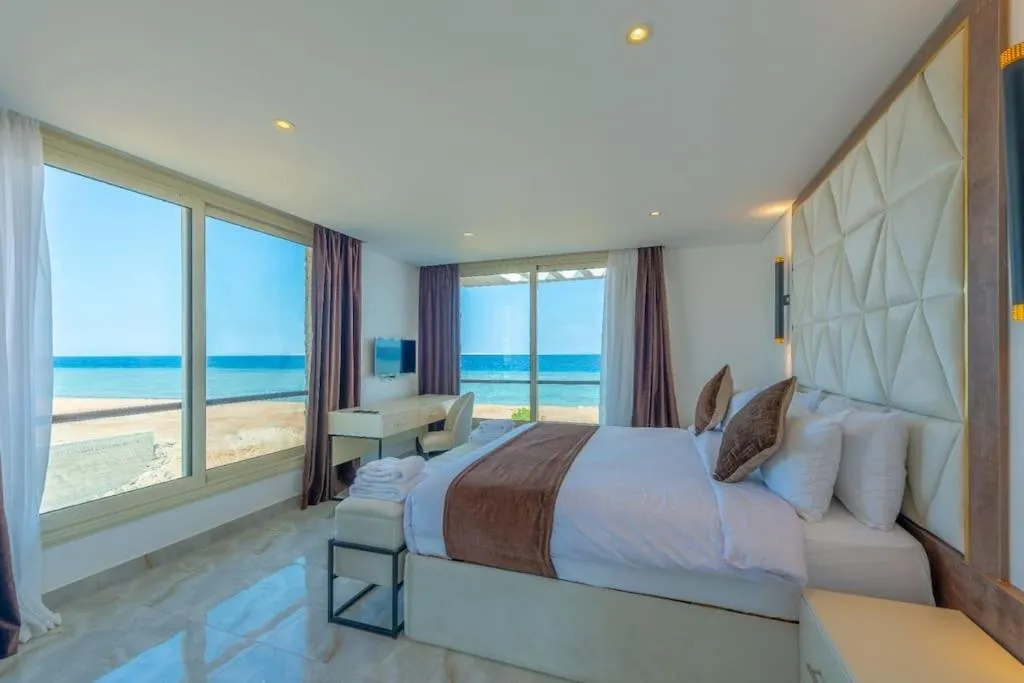 Image 1 of Royal Villa on the beach