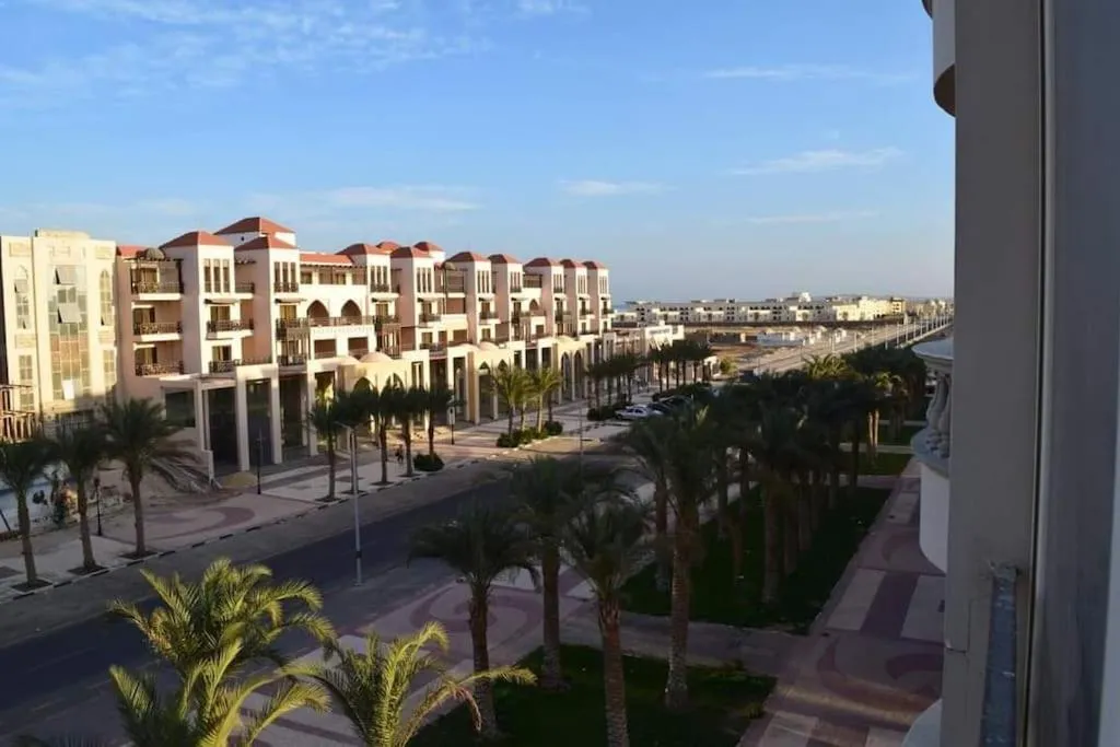 Image 1 of Sea view 1 bedroom flat beside Russian consulate