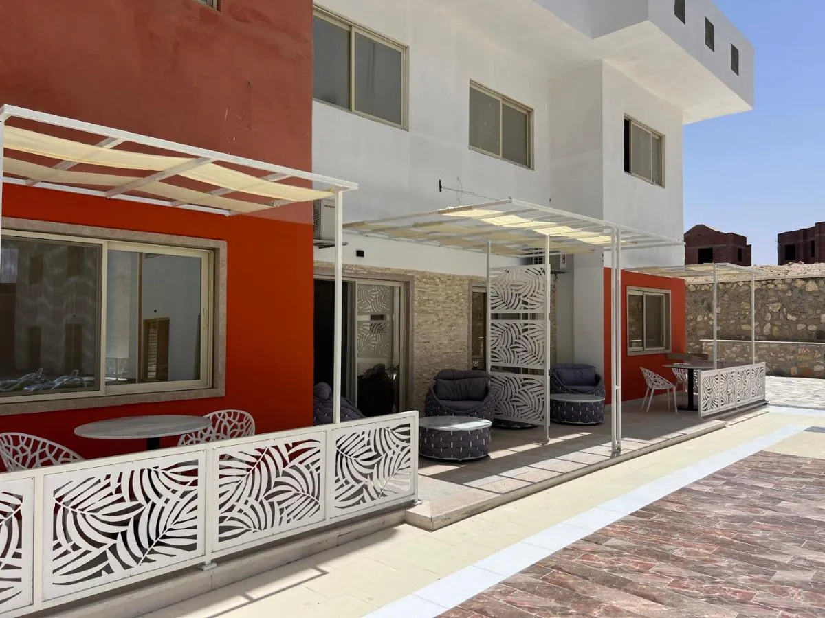 Image 6 of Small lovely cheerful apartment close to El Gouna