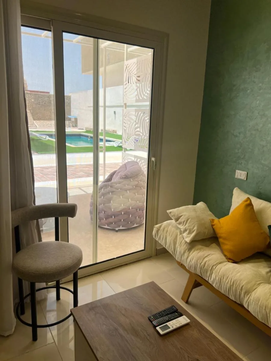Image 1 of Small lovely cheerful apartment close to El Gouna