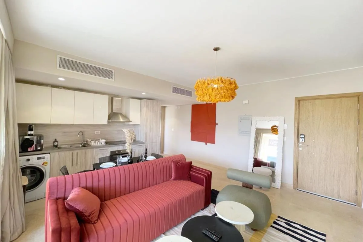 Image 2 of Snazzy 1BDR w Rooftop Mangroovy Free Pool & Beach Access