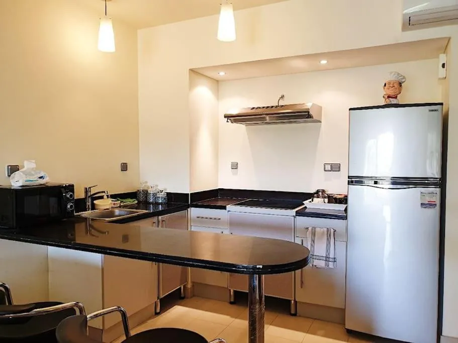 Image 2 of Stunning Pool View 1bed Private Beach Access, Veranda Sahl Hasheesh