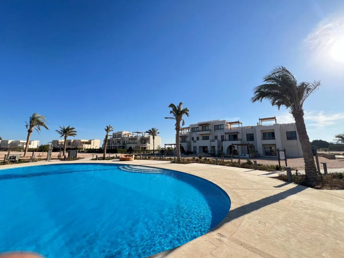 Image 3 of Stylish 1BR Ground With Free Pool & Lagoon Access In Gouna