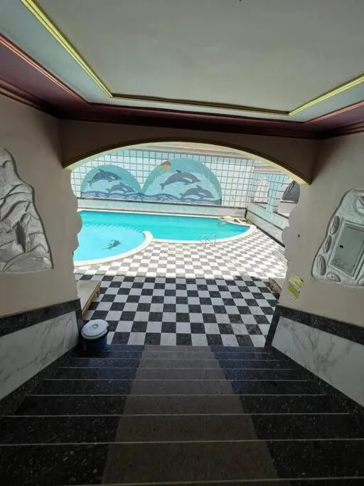 Image 3 of Sunny 3-Bedroom Apartment – Families Only