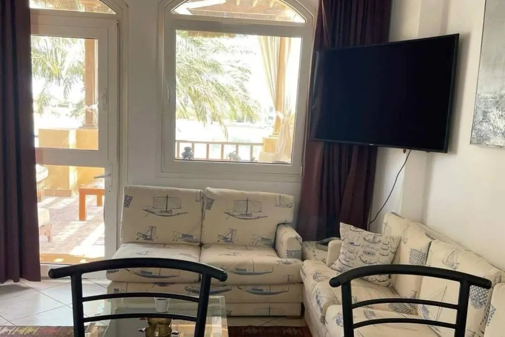 Image 4 of The Seafront Magical Loft!