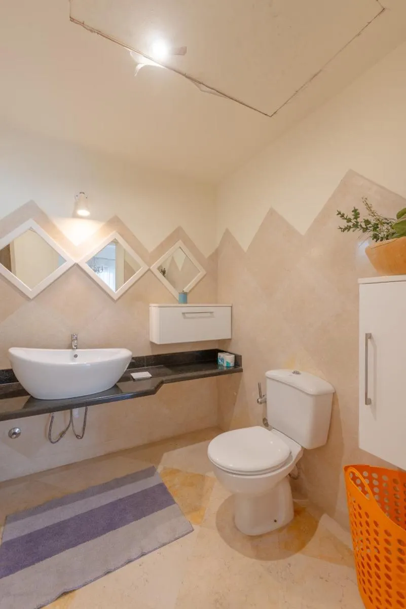 Image 6 of Unique Villa with pool and large terrace