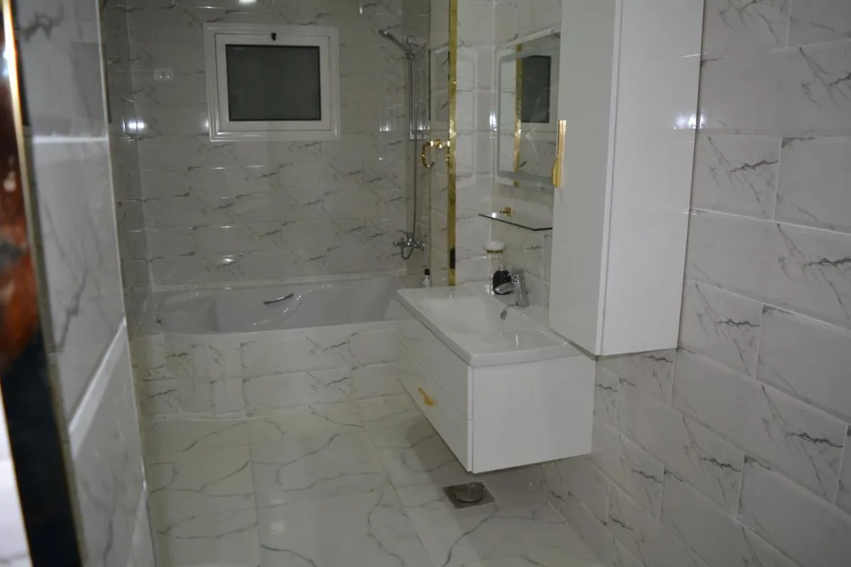 Image 2 of Villa Maradona 006