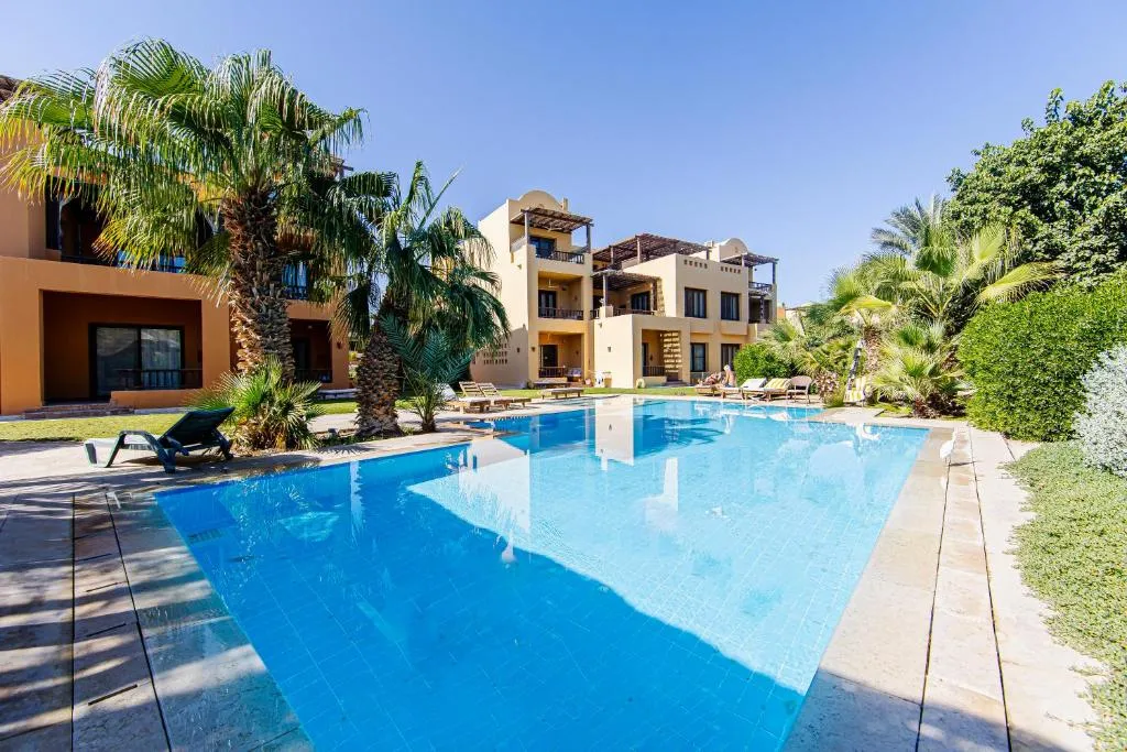 Image of Wonderful apartment with prime location & pool