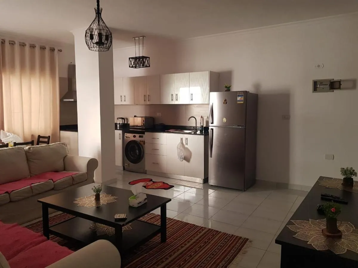 Image 4 of شقة سياحية فندقية فاخرة بالممشى السياحى