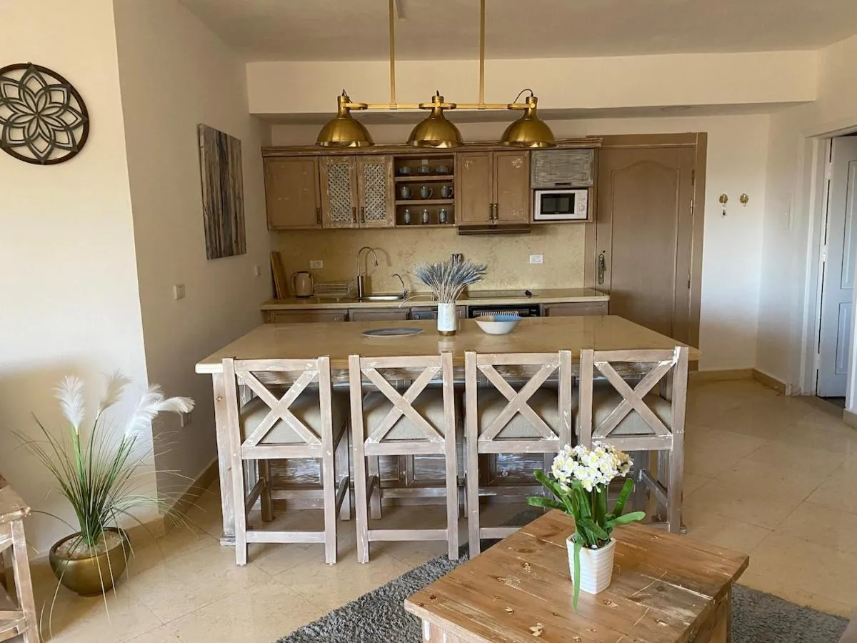 Image 4 of vintage sea view apartment