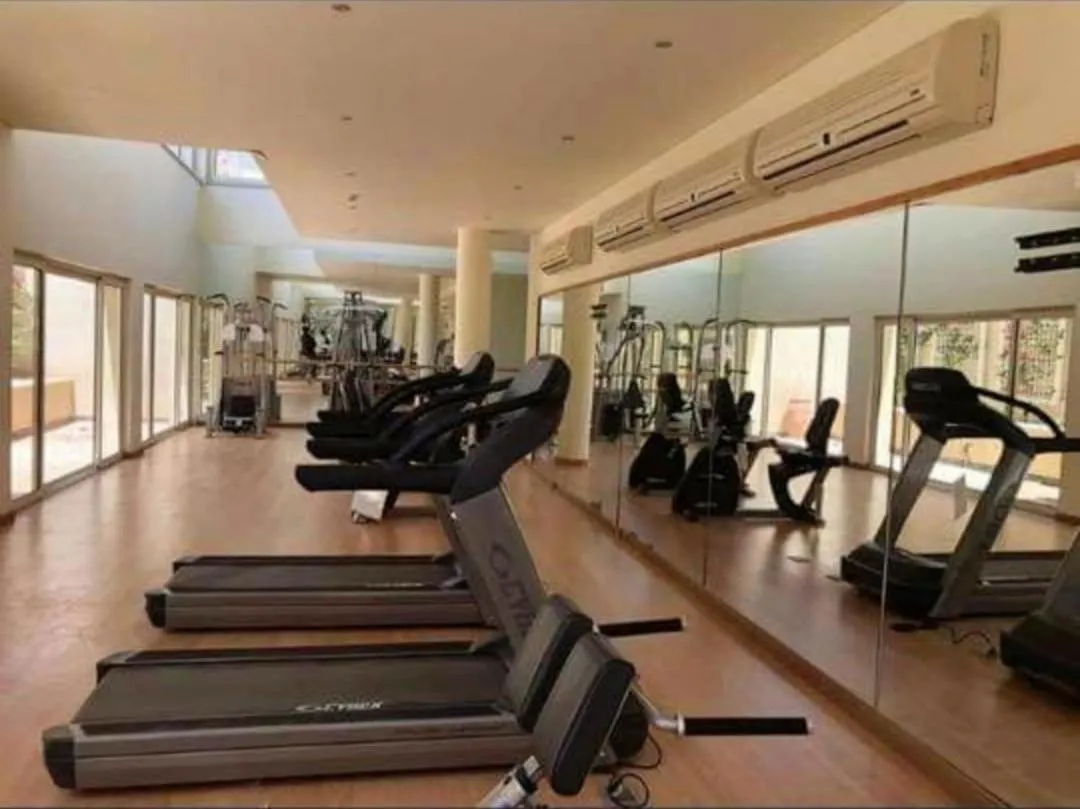 Image 5 of وحده فندقية باطلالة على حمام السباحة فى فيرندا سهل حشيش ريزورت