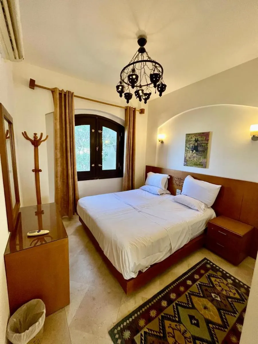 Image 2 of wast golf y 39-0-2