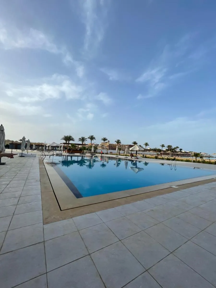 Image 3 of شقة احلامك علي البحر