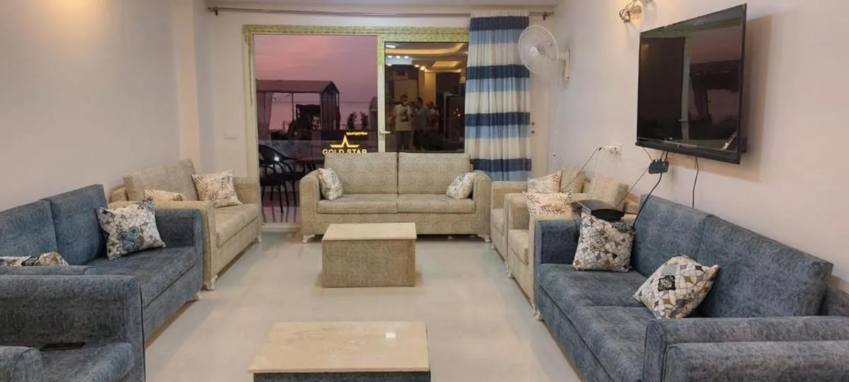 Image 2 of شقة فندقية على البحر