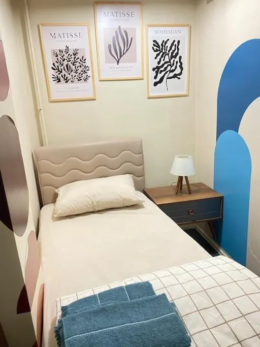 Image 3 of Comfy – spacious flat on the Kadıköy seaside