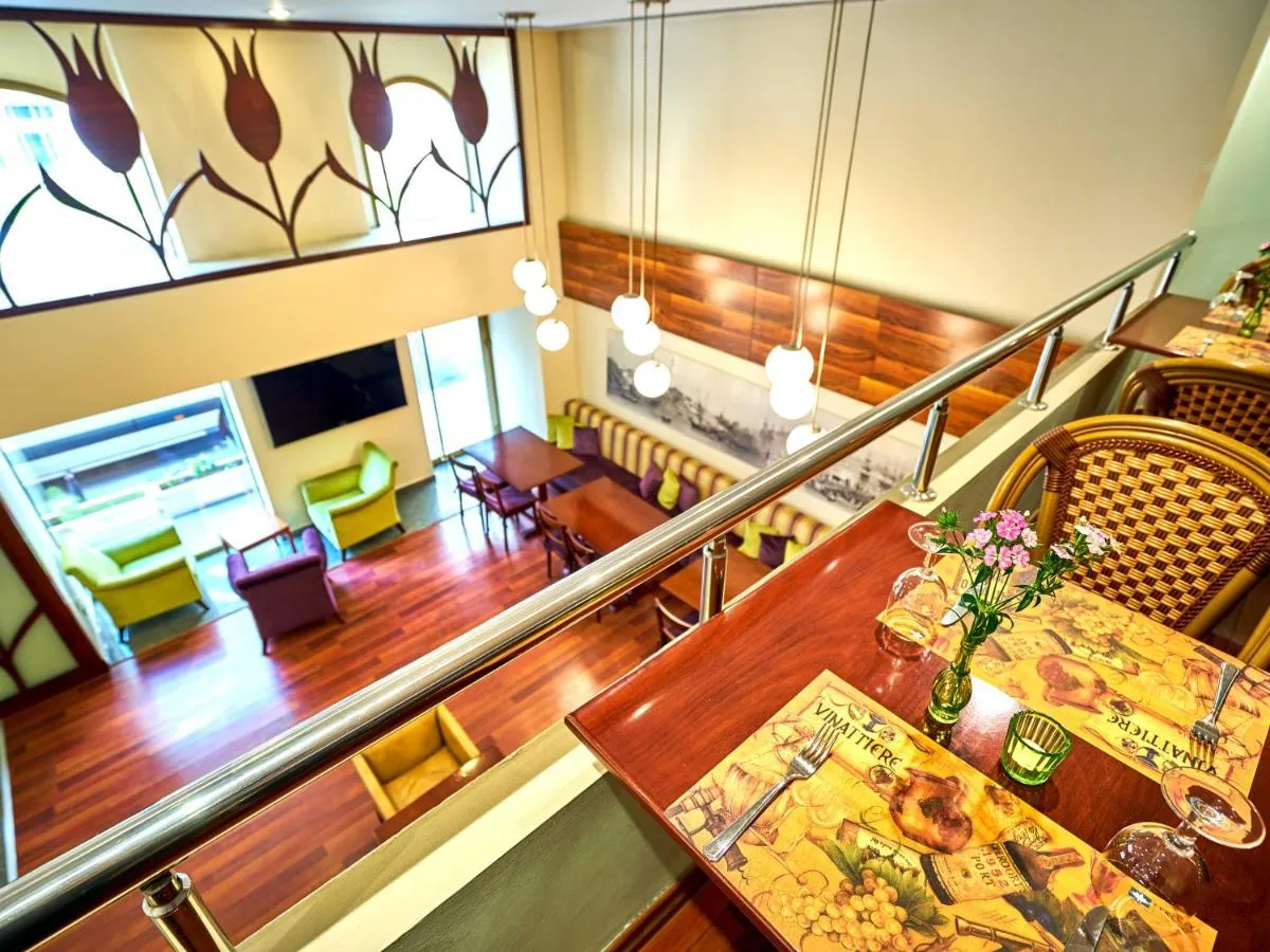 Image 2 of Feronya Hotel