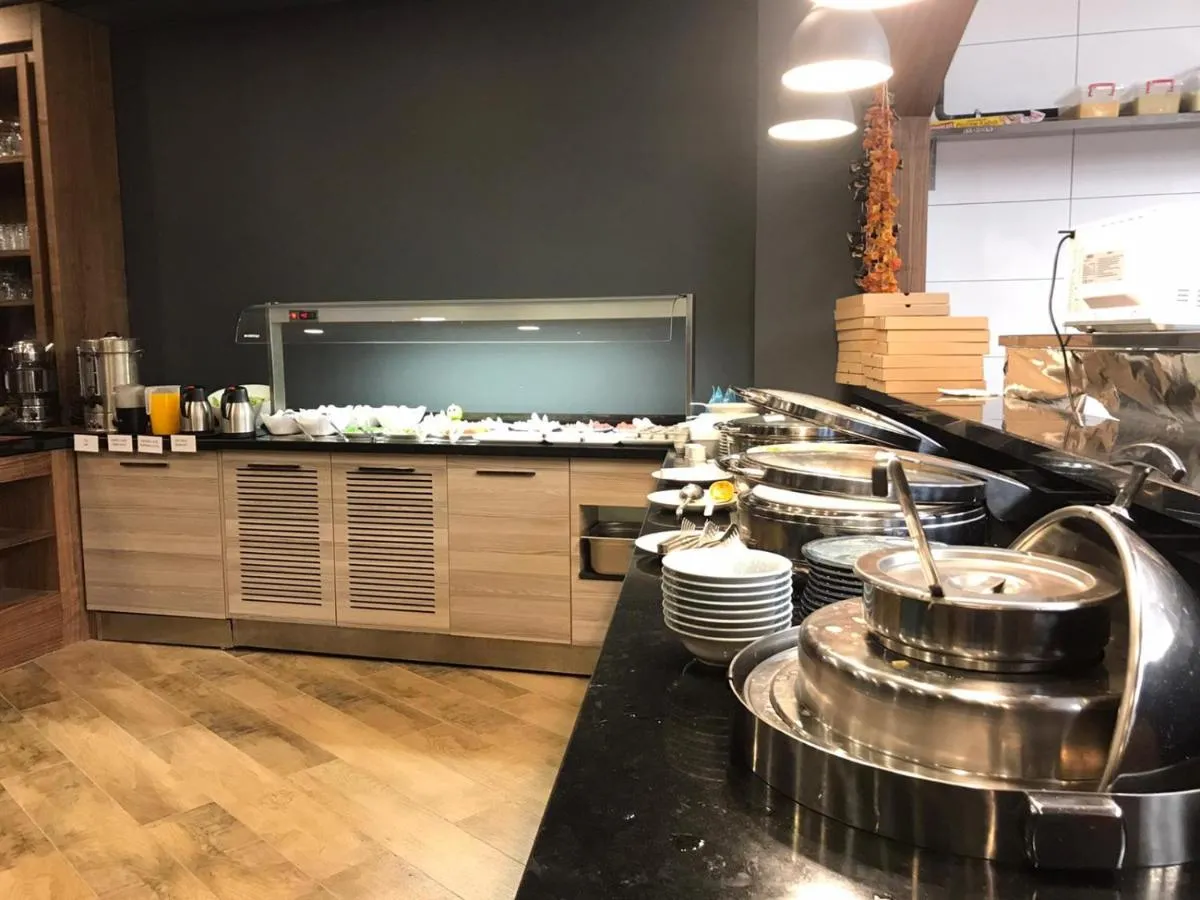 Image 3 of Hotel Boursier 2 & Spa