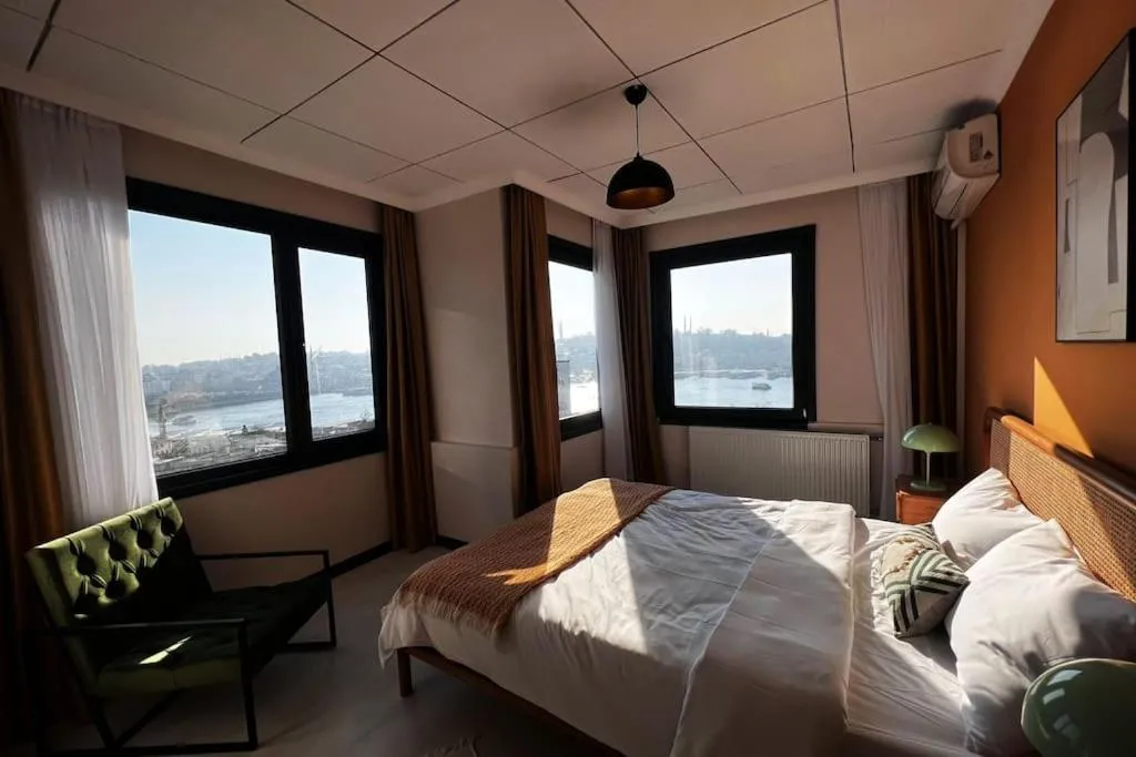 Image 5 of Karaköy GoldenHorn Ultra Luxury Flat, 4BR,Sea View