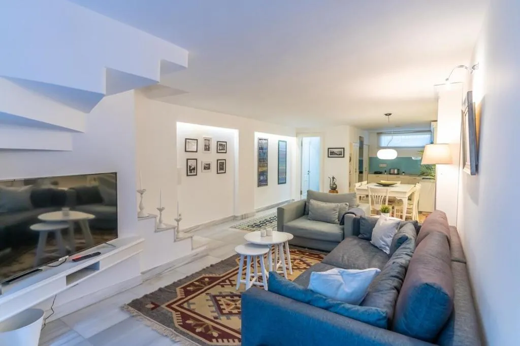 Image of Duplex Modern City Gem With Terrace