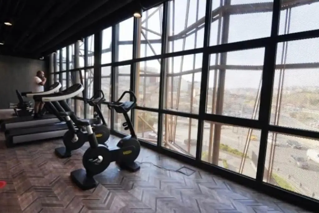 Image 6 of Enjoy luxury 46 floor apt gym spa