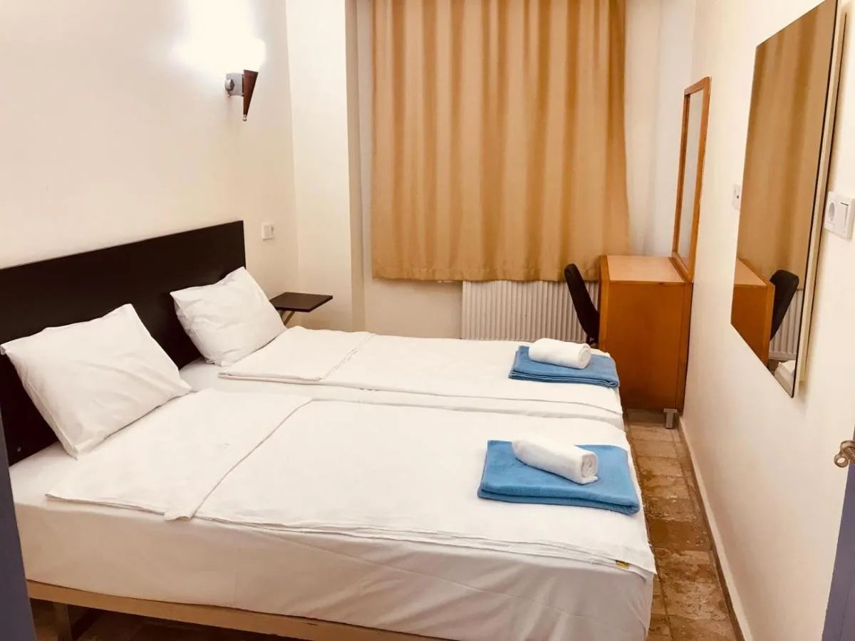 Image 1 of İstanbul PRENS HOTEL