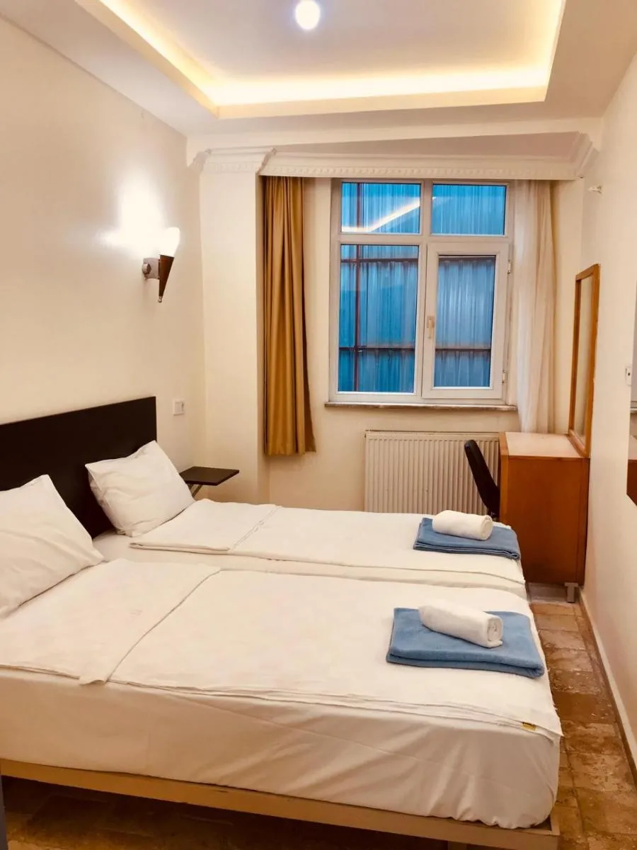 Image 4 of İstanbul PRENS HOTEL