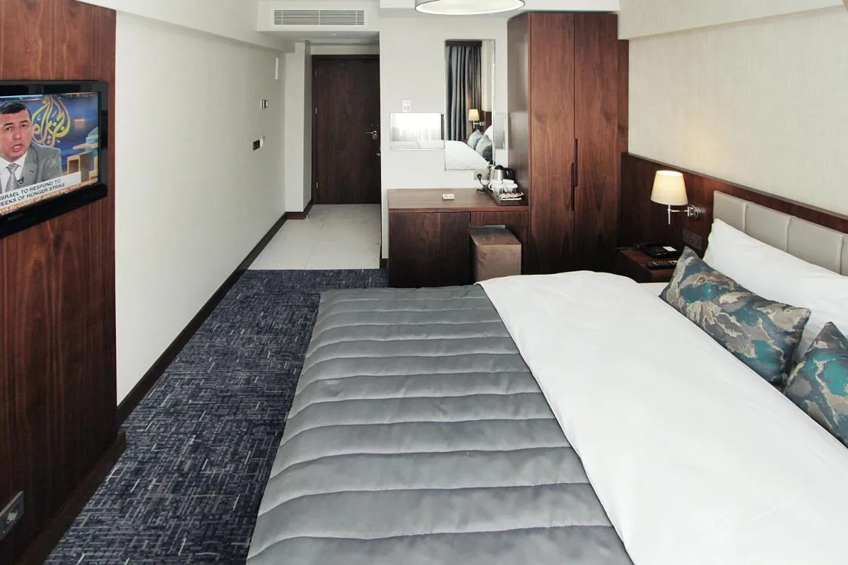 Image 2 of Pisa Hotel