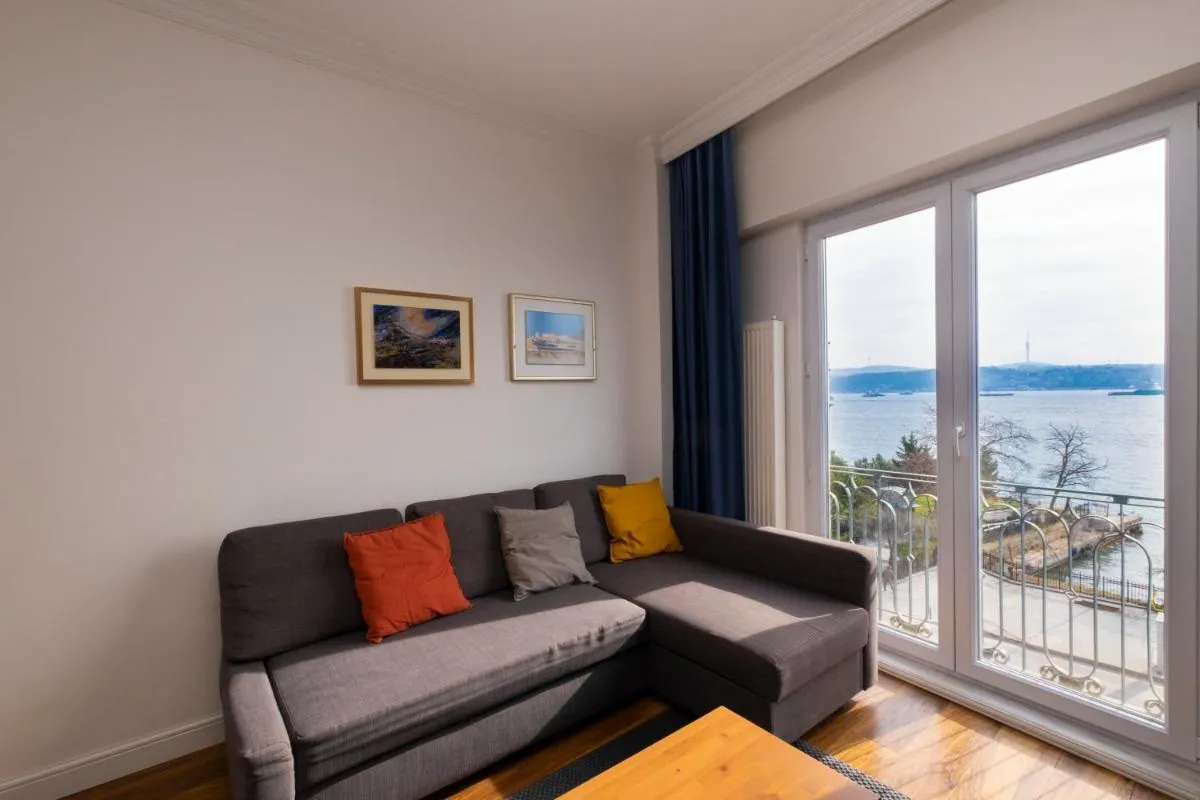 Image 6 of Trendy Waterfront Apt with a Striking View