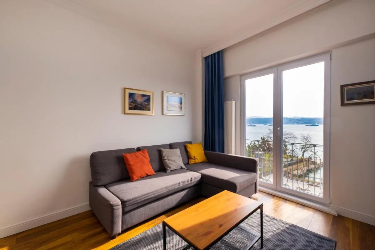 Image 5 of Trendy Waterfront Apt with a Striking View