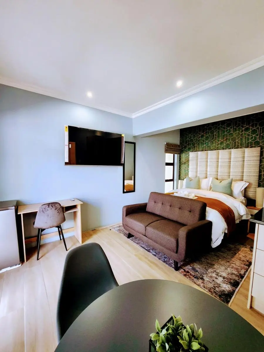 Image 3 of 136 on 4th