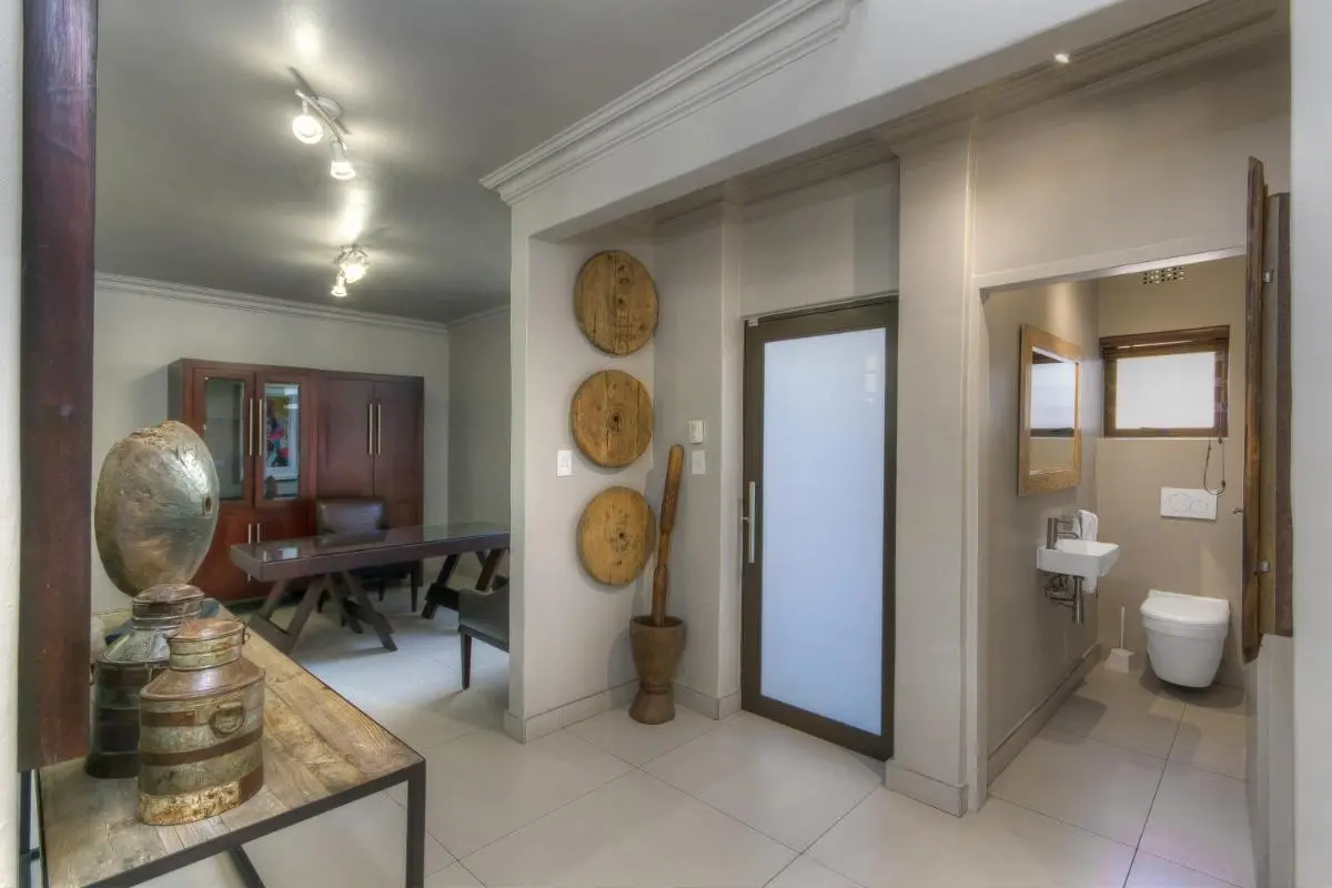 Image 2 of 13 Sandown Valley, Sandton