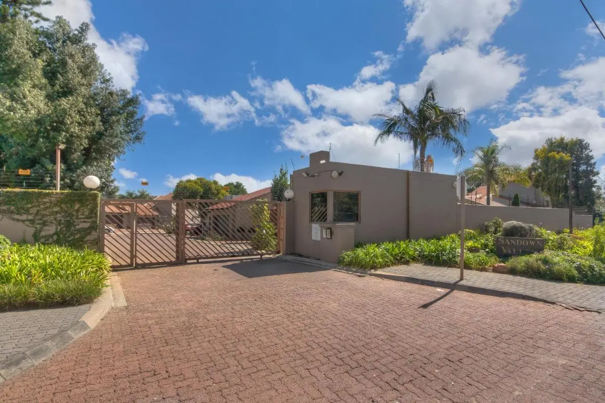 Image 6 of 13 Sandown Valley, Sandton