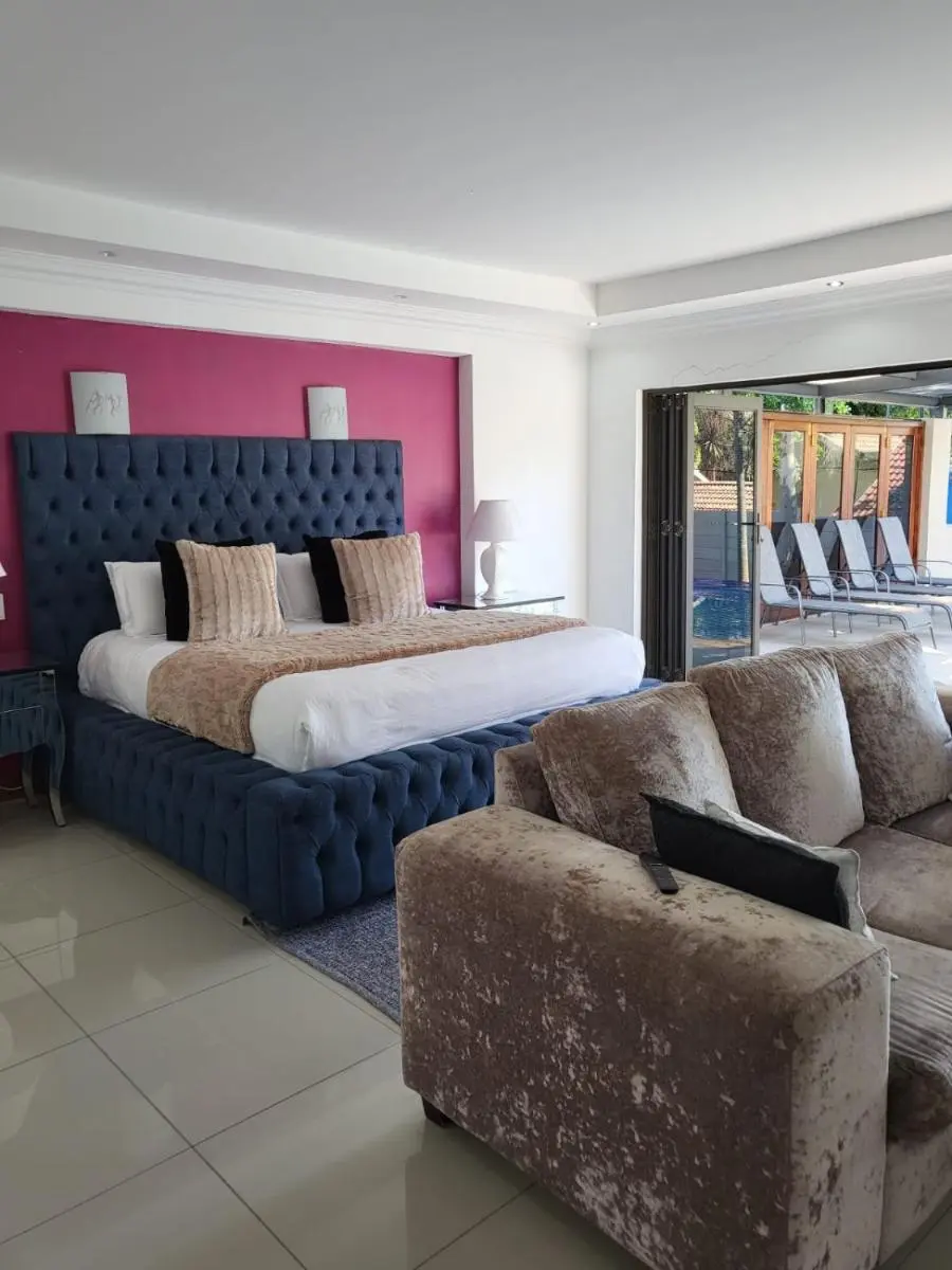 Image 3 of 17 On Buffalo