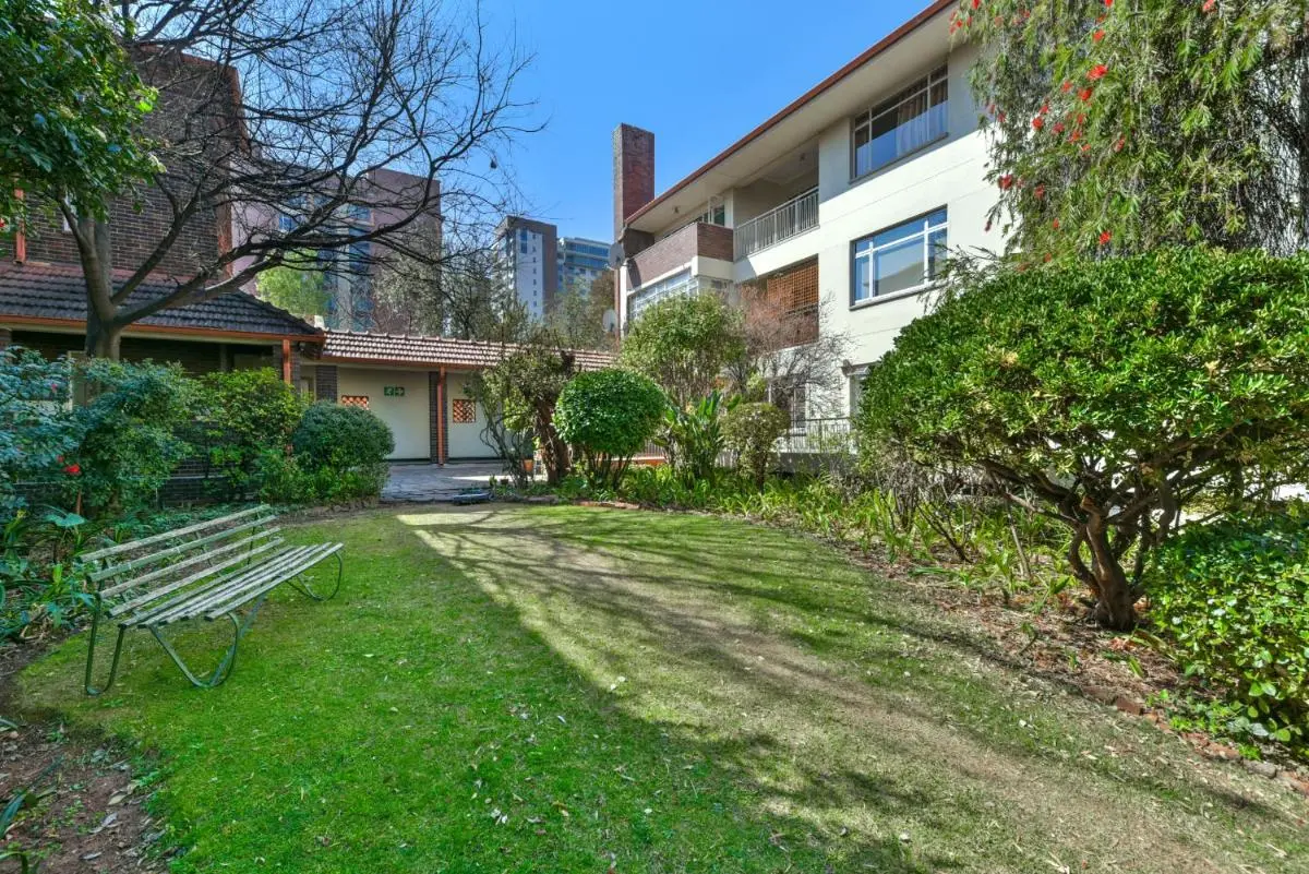 Image 5 of 23 Grenville Gardens