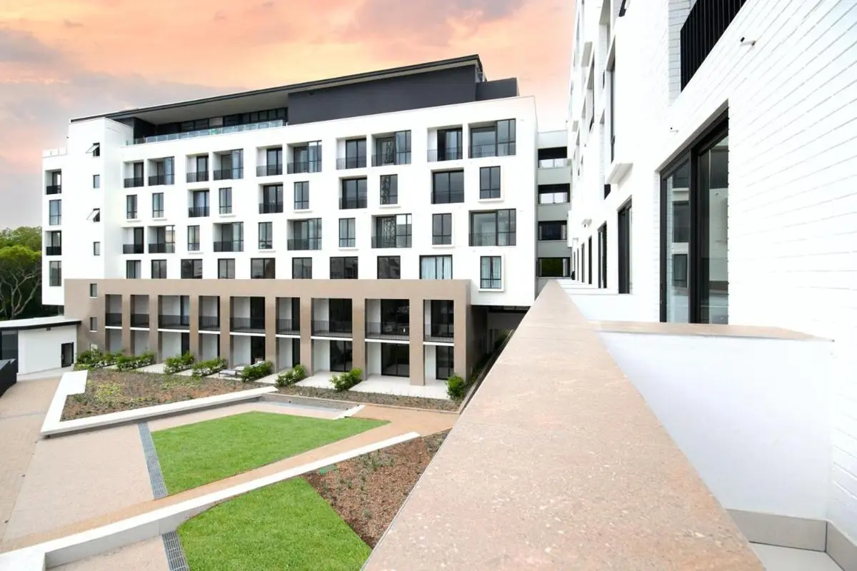 Image 5 of 246 at 1ROSEBANK Executive Apartment