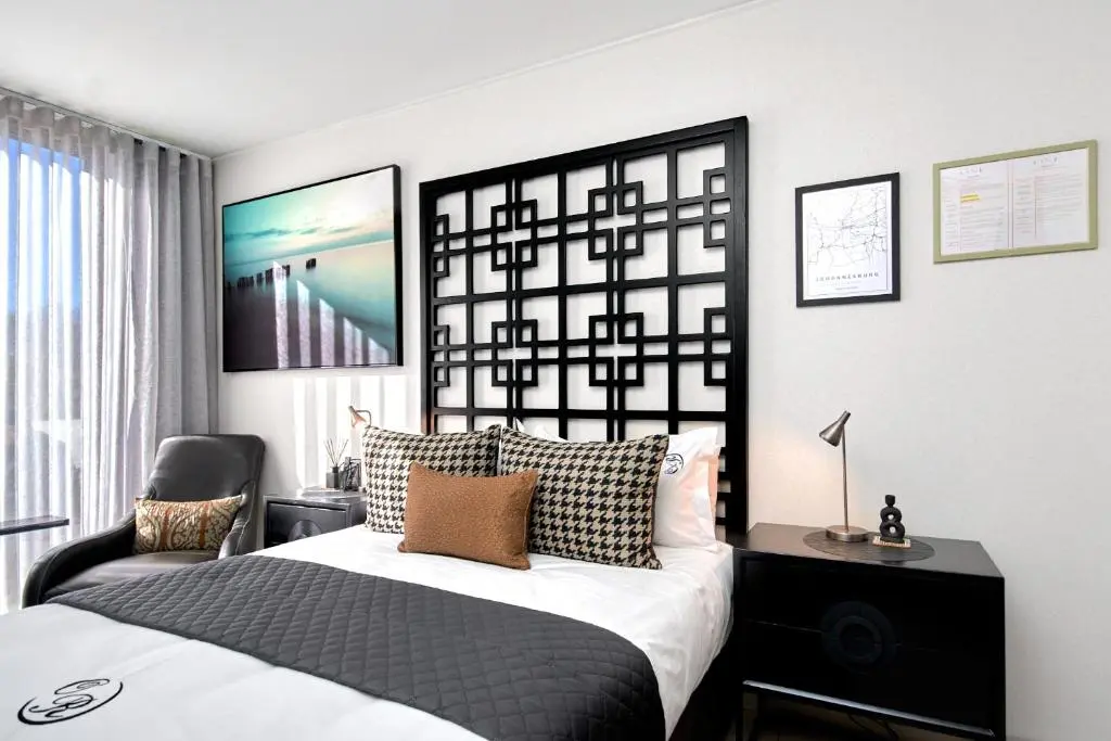 Image of 246 at 1ROSEBANK Executive Apartment