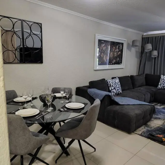 Image 3 of 3 Bedroom Apartment in Sandton