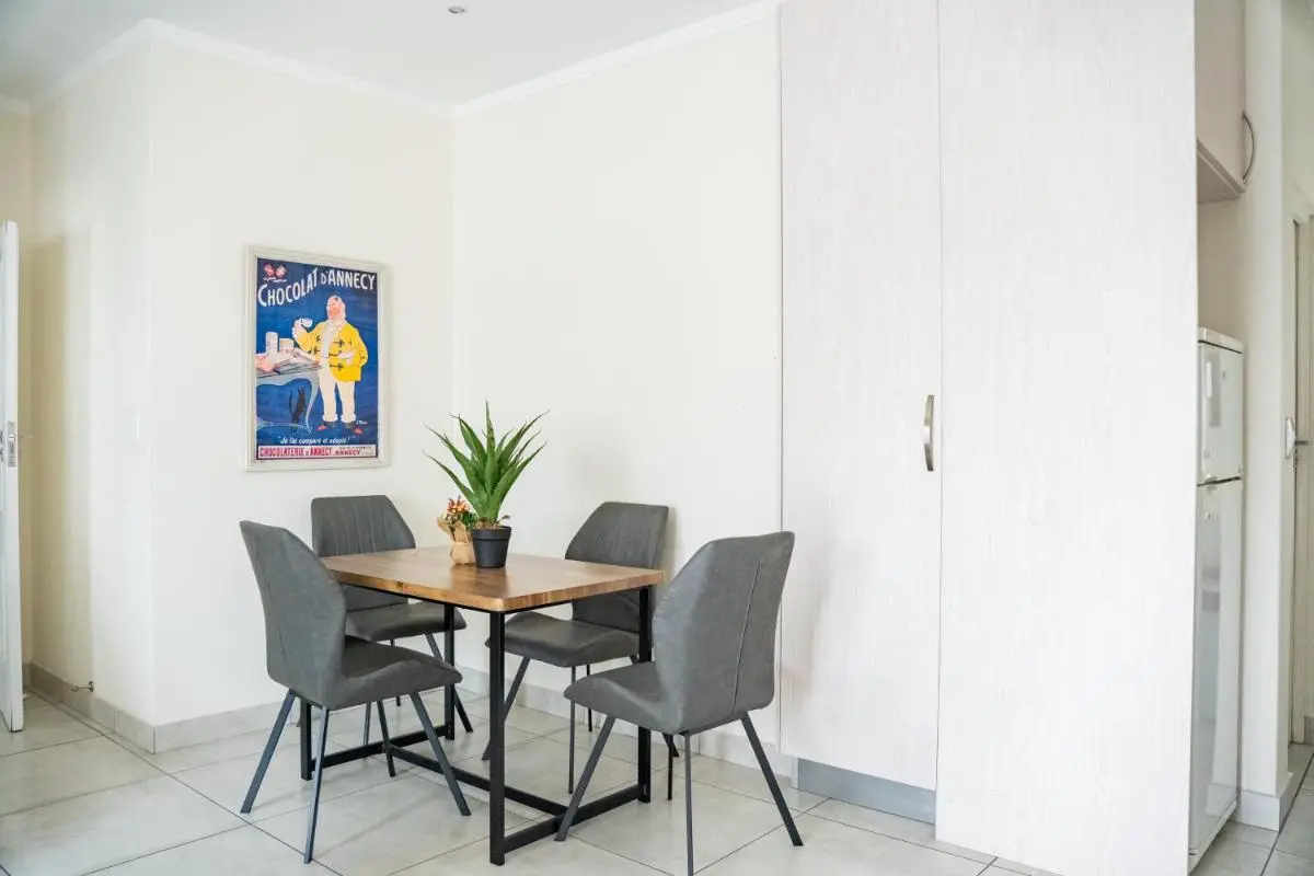 Image 3 of 3 on Tessa Guesthouse