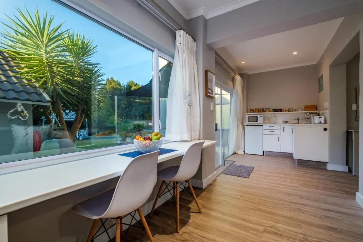 Image 4 of 49-on-Cherry